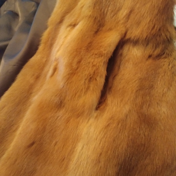 RARE WHISKEY MINK COAT with LYNX COLLAR..NWOT - Picture 7 of 11